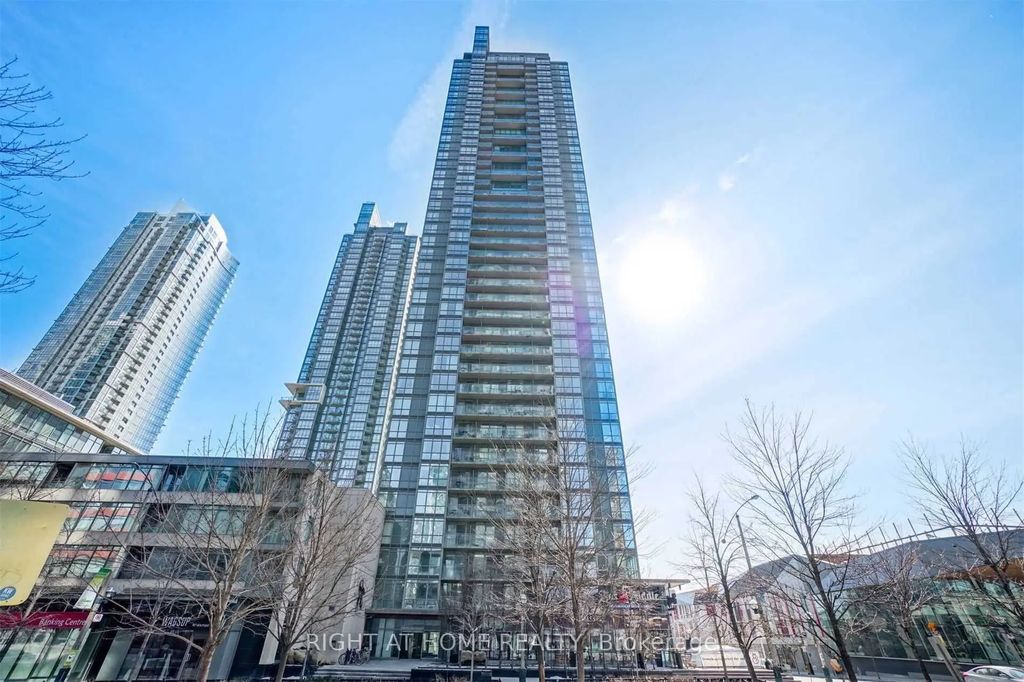 15 Fort York Boulevard W 1101, Toronto C01