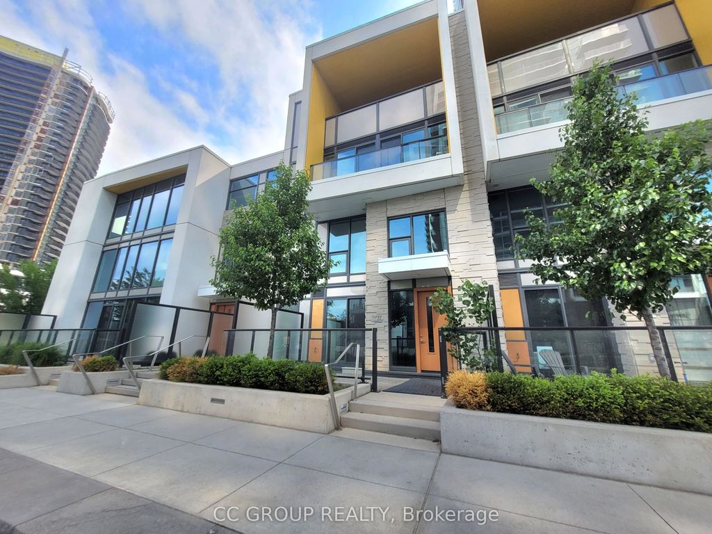 85 Mcmahon Drive Th207, Toronto C15