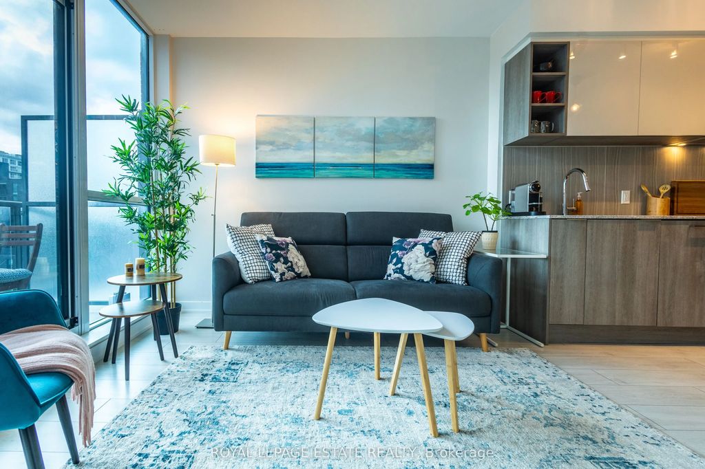 31 Tippett Road 657, Toronto C06