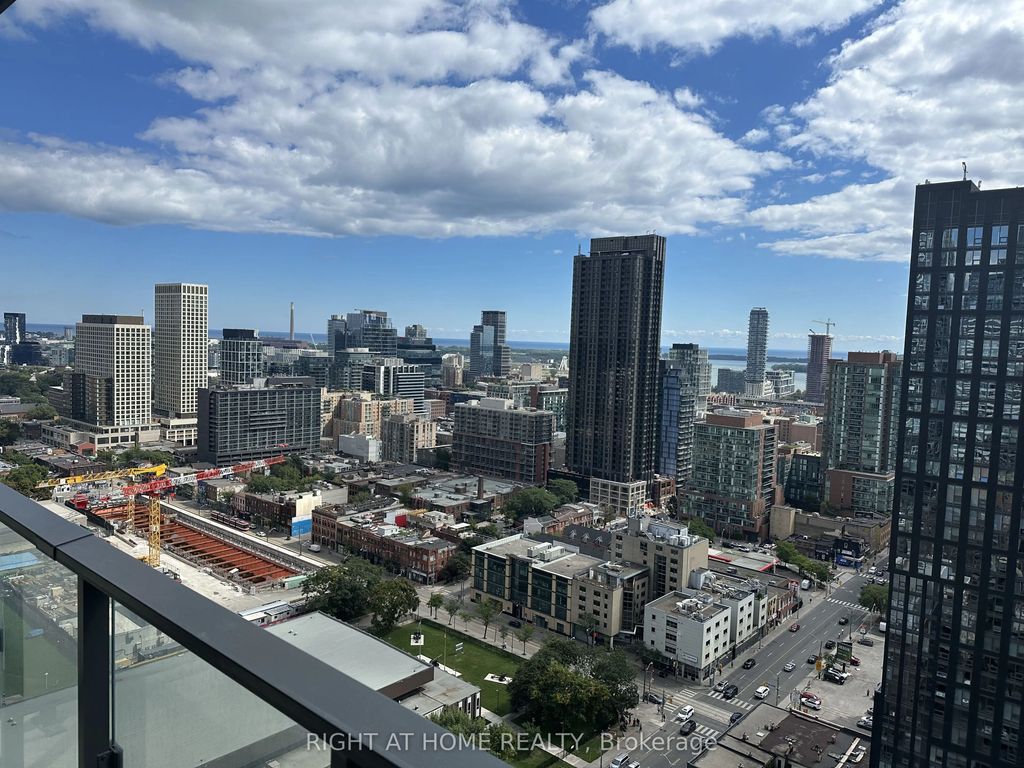 47 Mutual Street 2801, Toronto C08