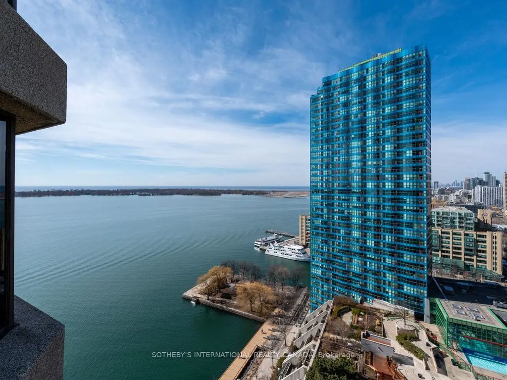 65 Harbour Square 2204, Toronto C01