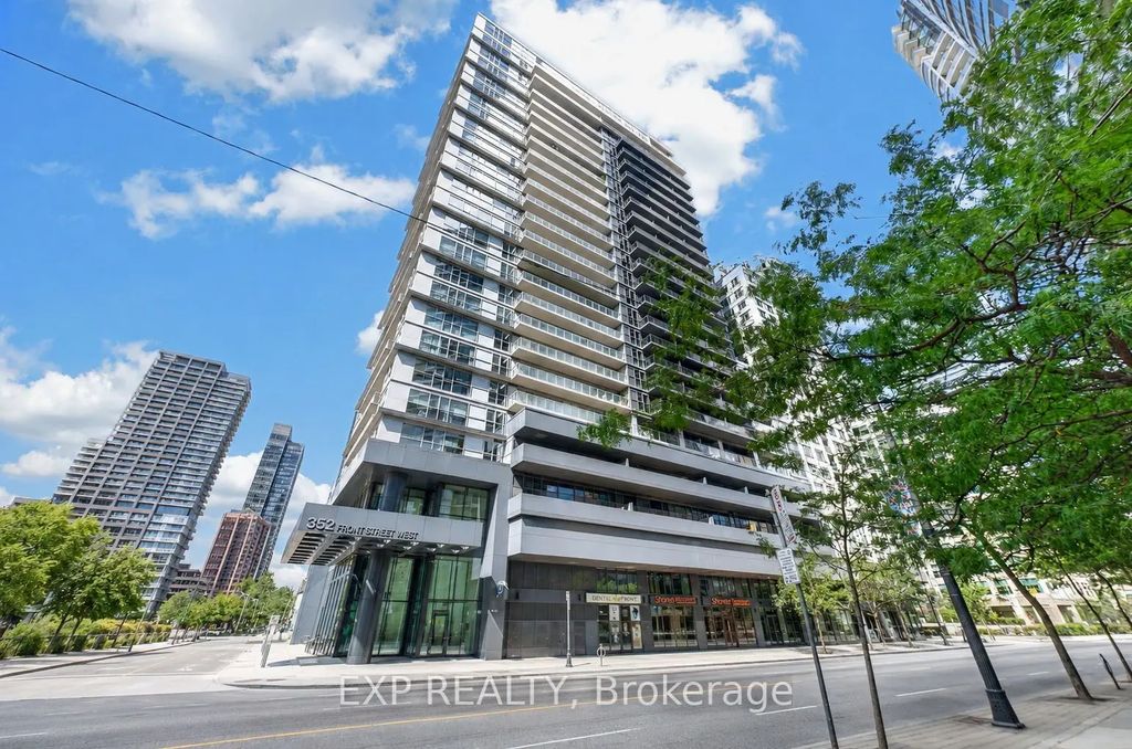 352 Front Street W 1916, Toronto C01