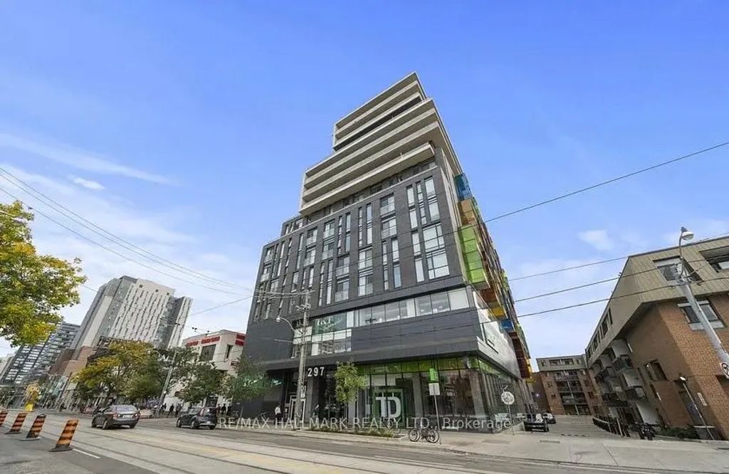 297 College Street 516, Toronto C01