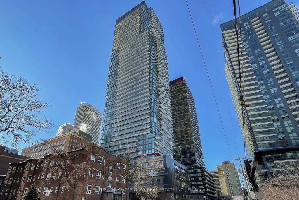 39 Roehampton Avenue 2510, Toronto C10
