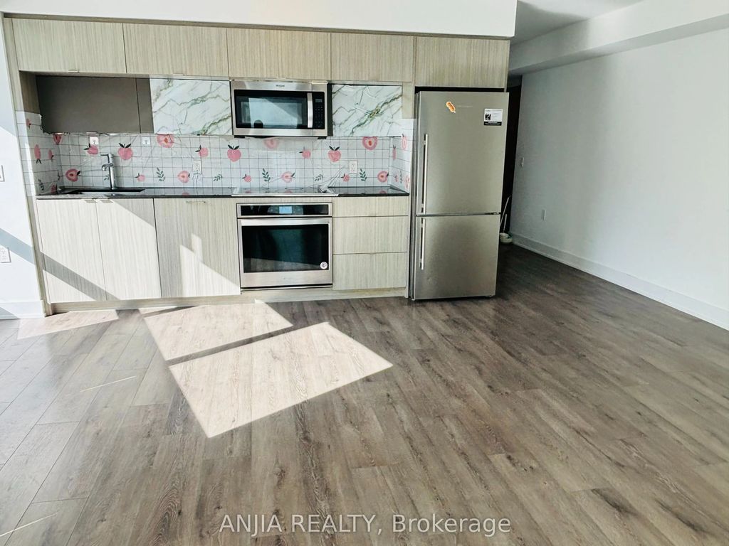 585 Bloor Street E 622, Toronto C08
