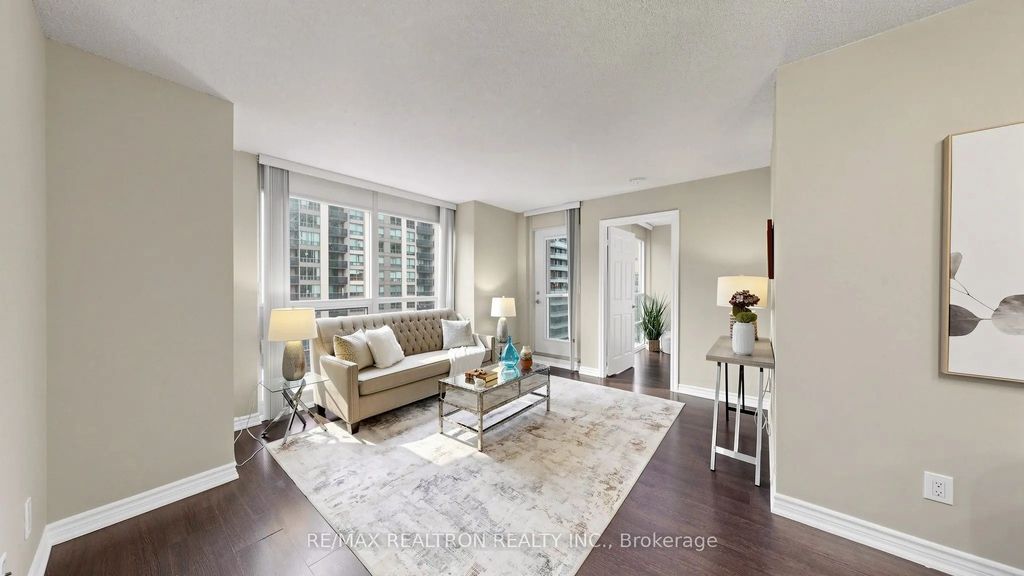761 Bay Street 1212, Toronto C01
