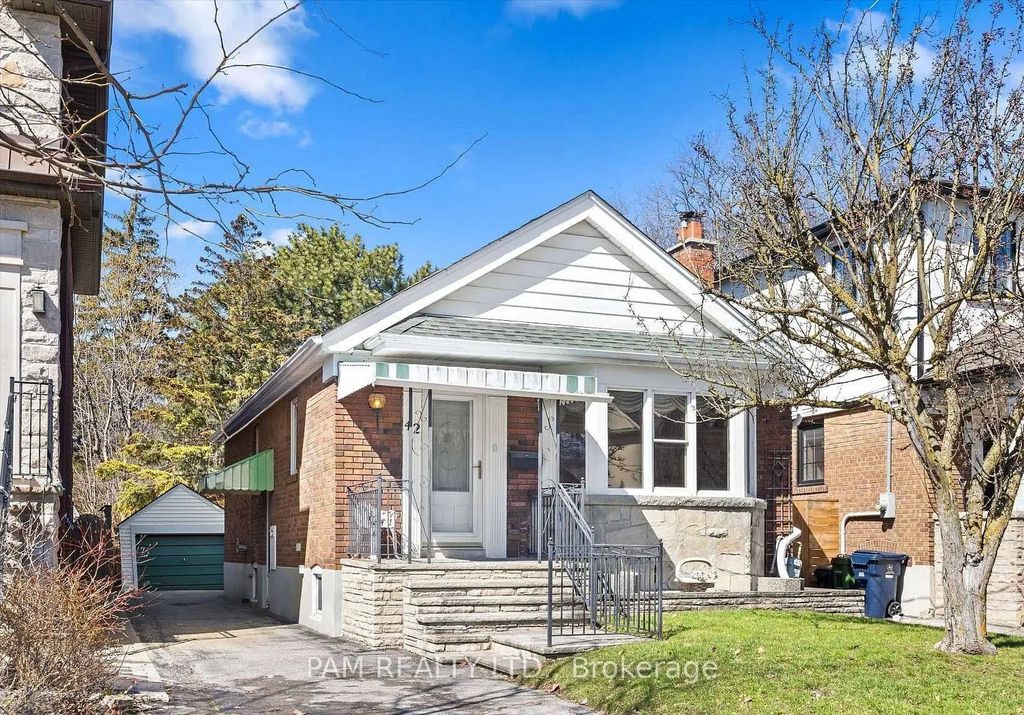 42 Parklea Drive, Toronto C11