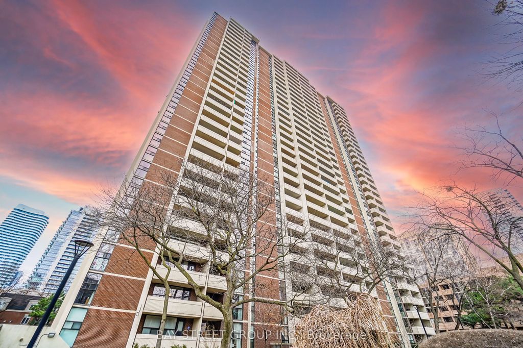 40 Homewood Avenue 1016, Toronto C08