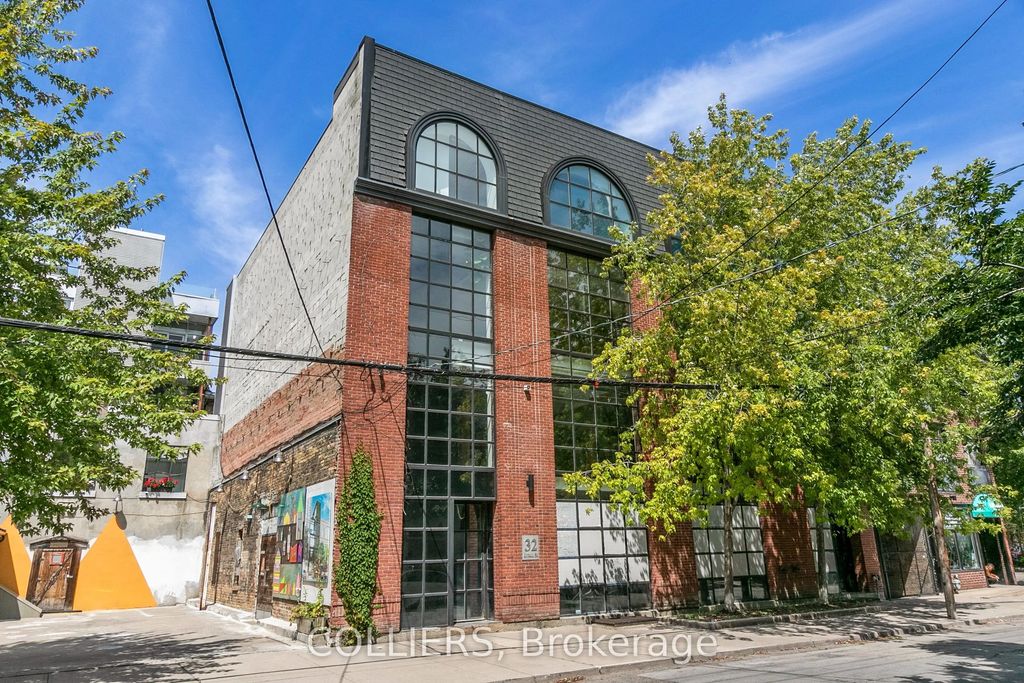 32 Britain Street, Toronto C08