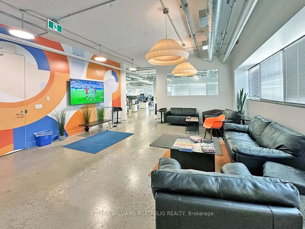 4211 Yonge Street 601, Toronto C12
