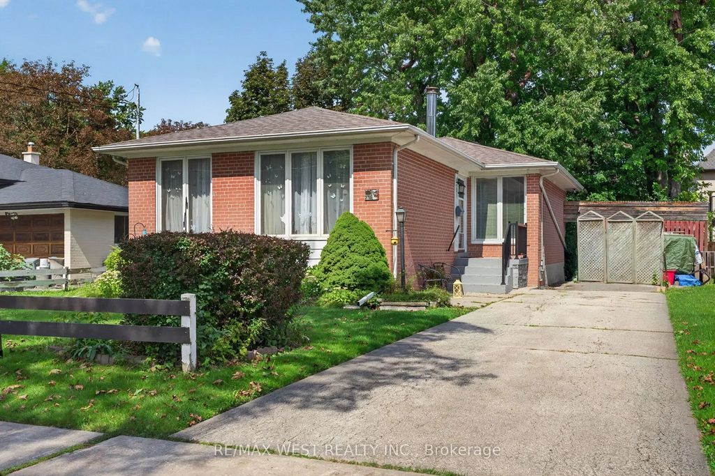 270 Homewood Avenue, Toronto C07