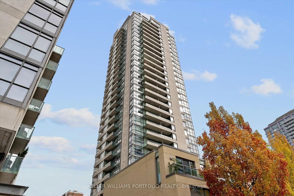281 Mutual Street 1602, Toronto C08