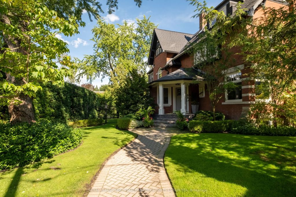 43 Maple Avenue, Toronto C09