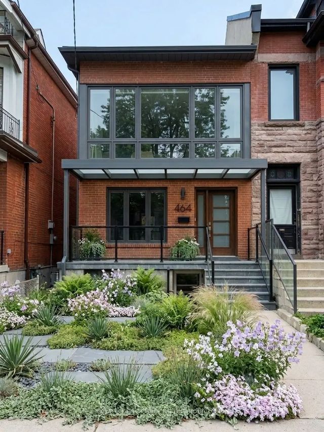 464 Euclid Avenue, Toronto C01