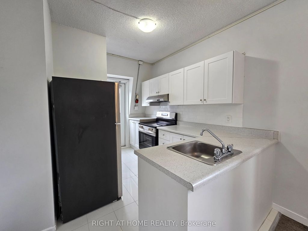 505 Church Street 302, Toronto C08