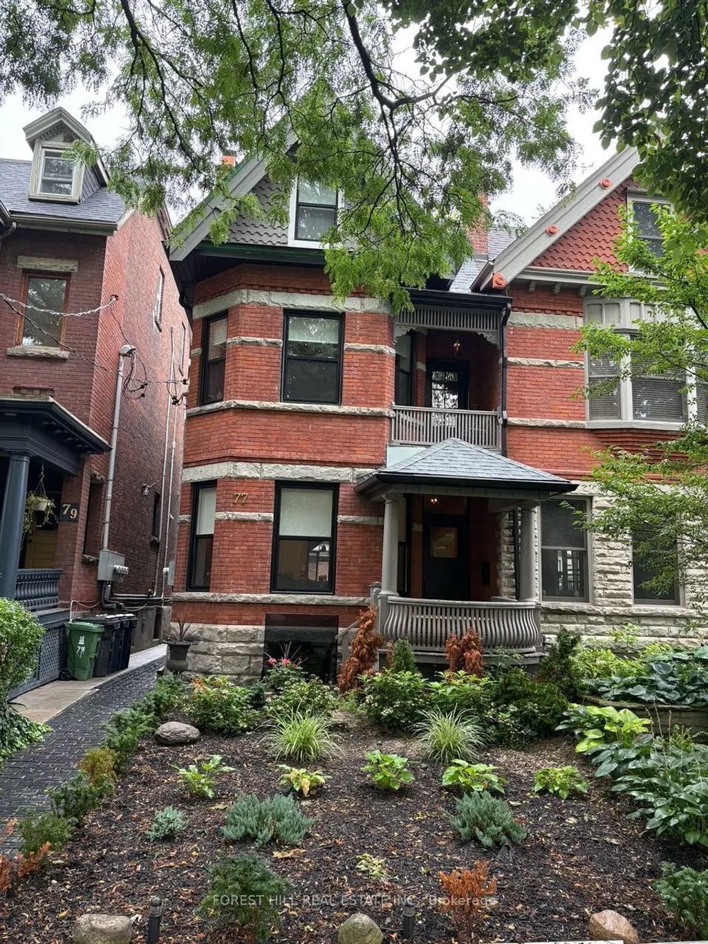77 Brunswick Avenue Lower, Toronto C01