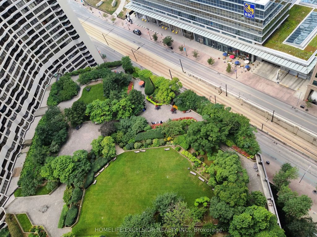 33 Harbour Square 3227, Toronto C01