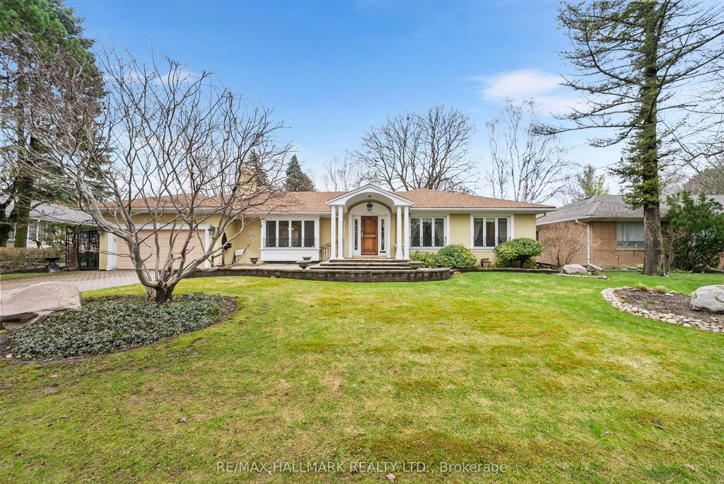 154 Valley Road, Toronto C12