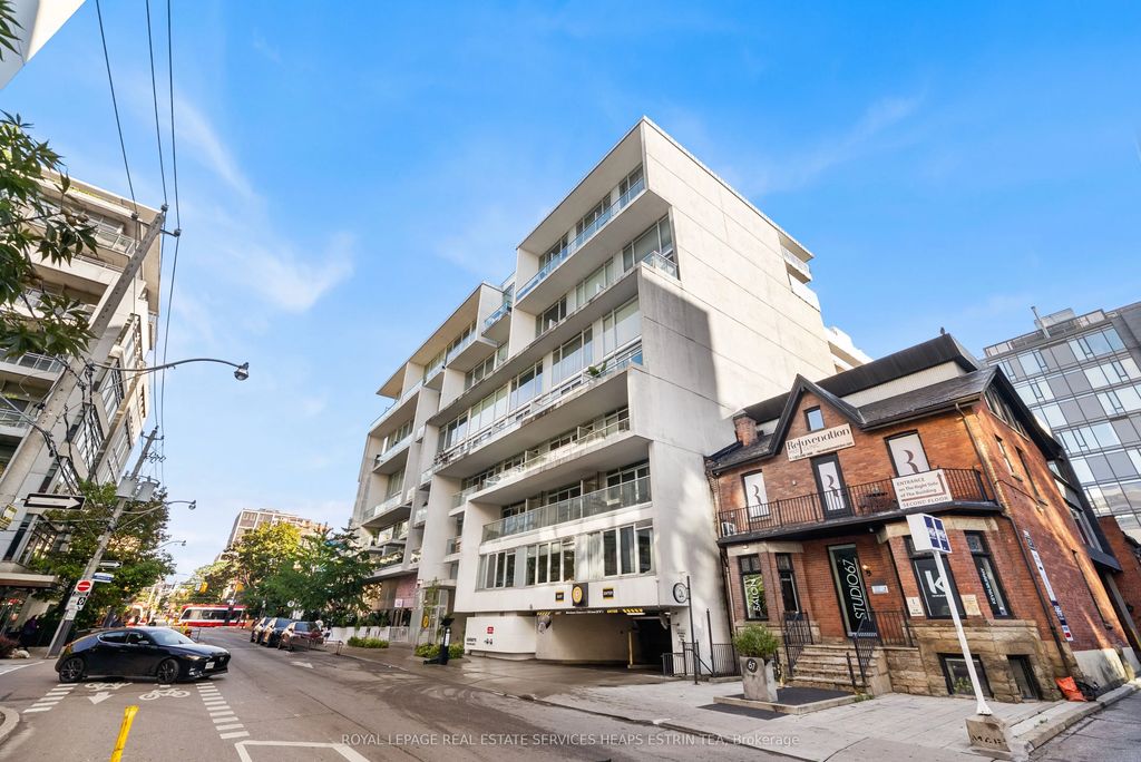 75 Portland Street 205, Toronto C01