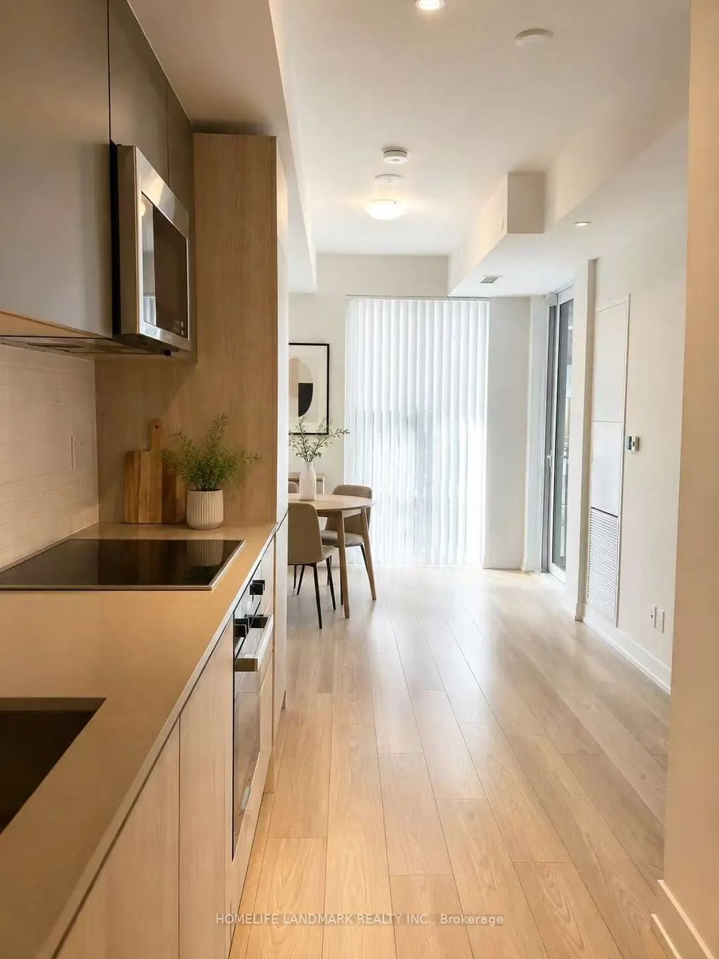 400 King Street W 2522, Toronto C01