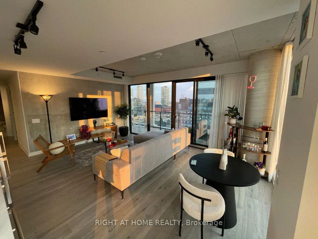55 Ontario Street 1308, Toronto C08