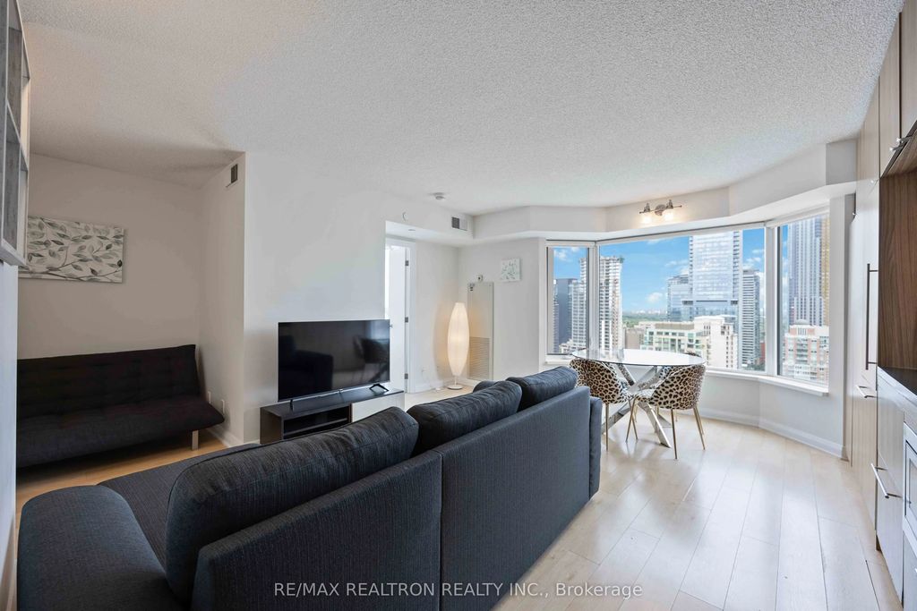 155 Yorkville Avenue 2604, Toronto C02
