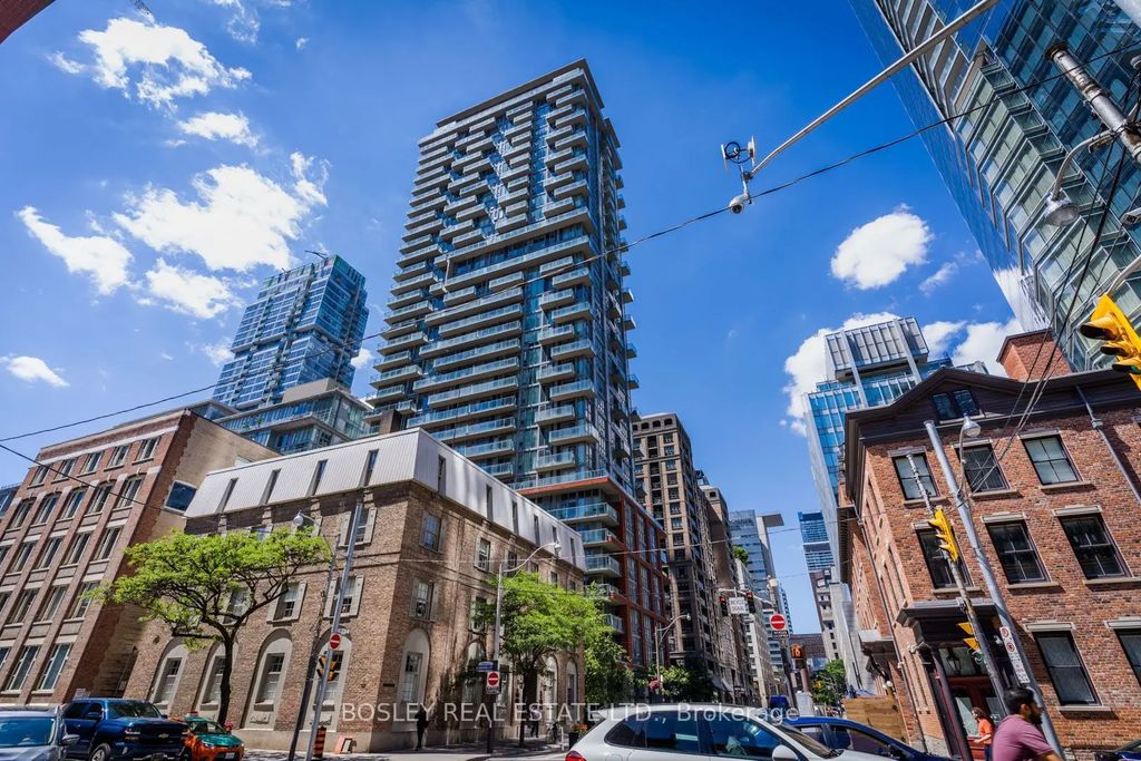 126 Simcoe Street 1302, Toronto C01