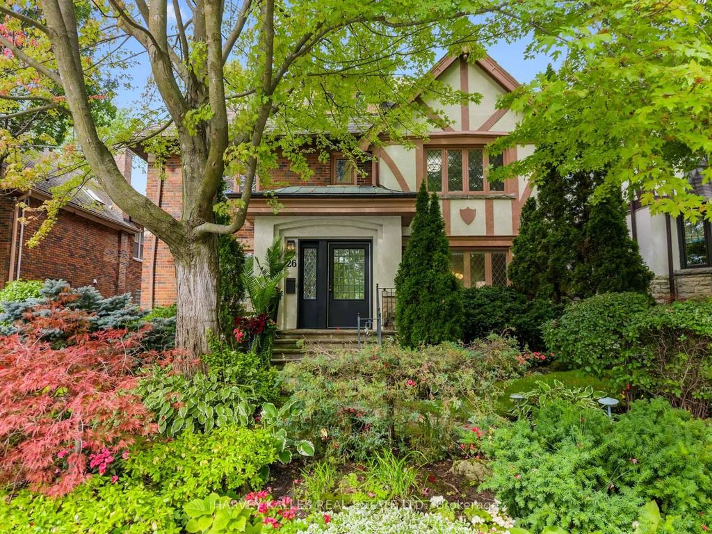 26 Vesta Drive, Toronto C03