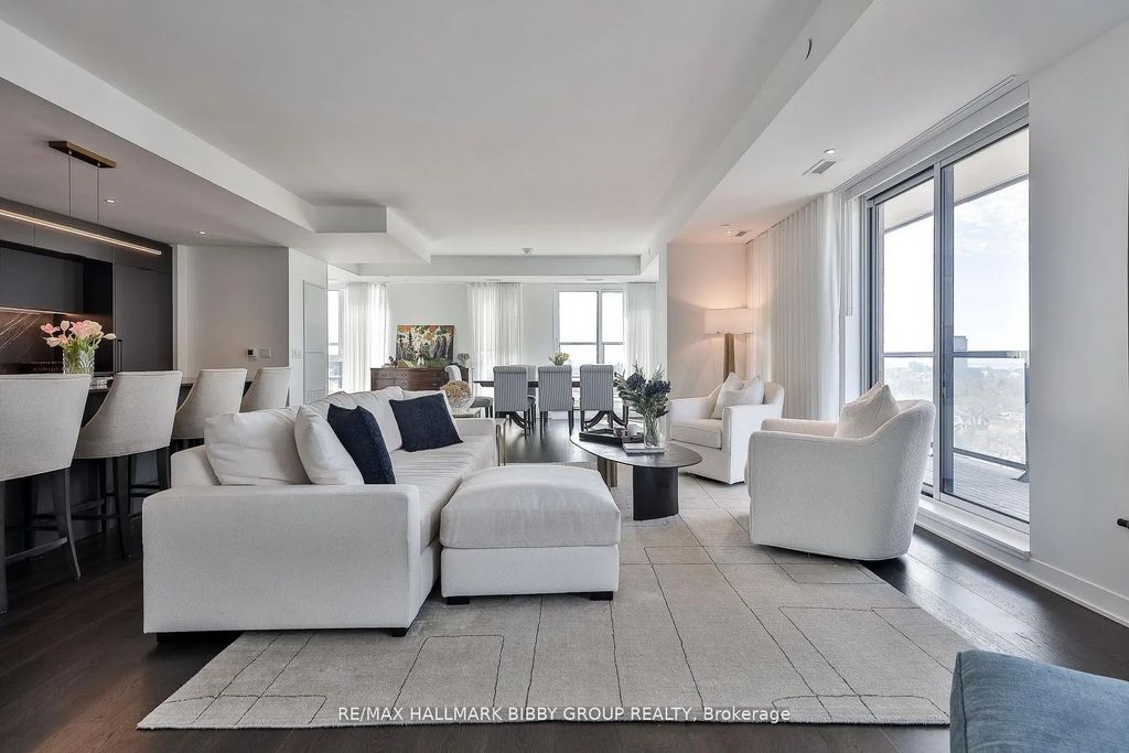 185 Alberta Avenue 1105, Toronto C03