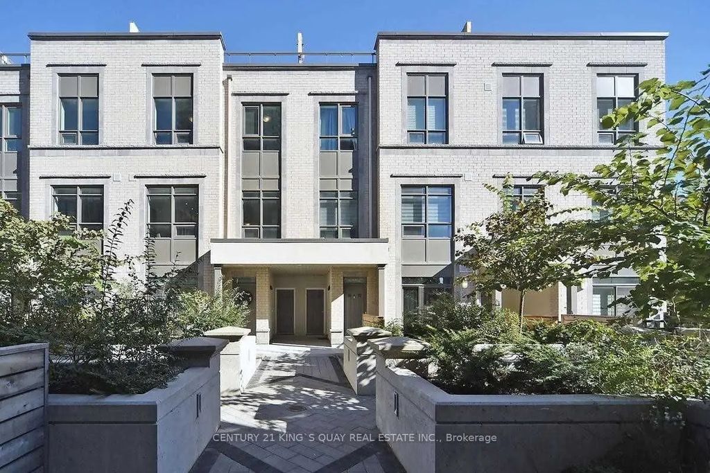 52 Holmes Avenue 16, Toronto C14