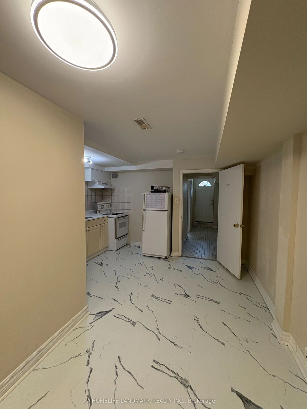 62 Cresthaven Drive Bsmt #1, Toronto C15