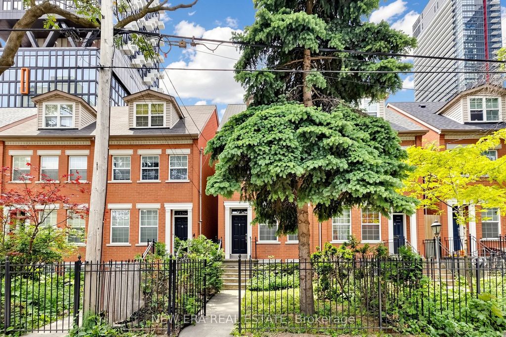 238 George Street, Toronto C08