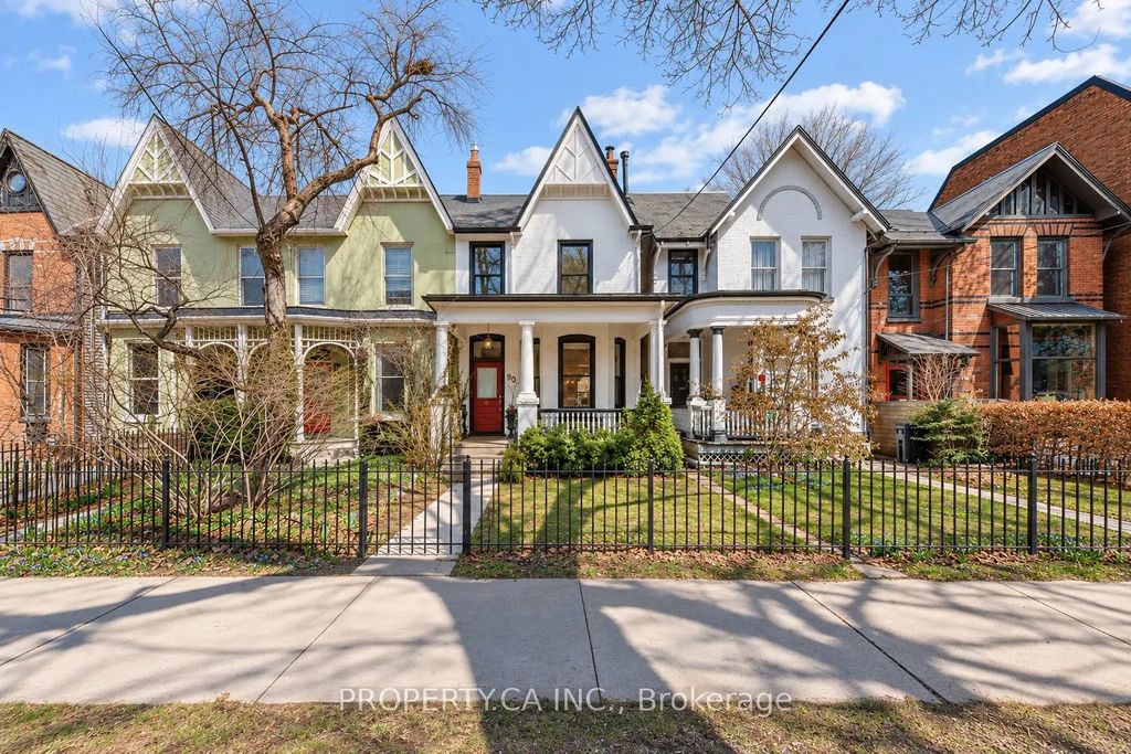 90 Willcocks Street, Toronto C01