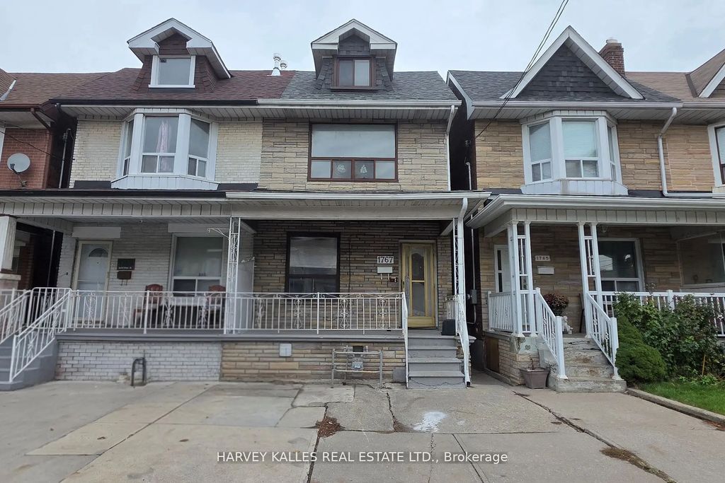 1767 Dufferin Street, Toronto C03