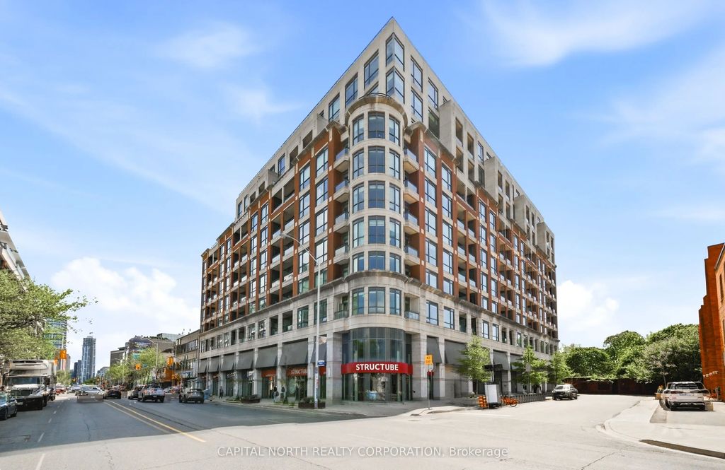23 Glebe Road W 804, Toronto C03