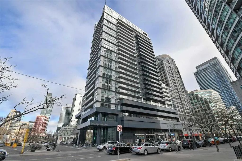 352 Front Street W 1813, Toronto C01