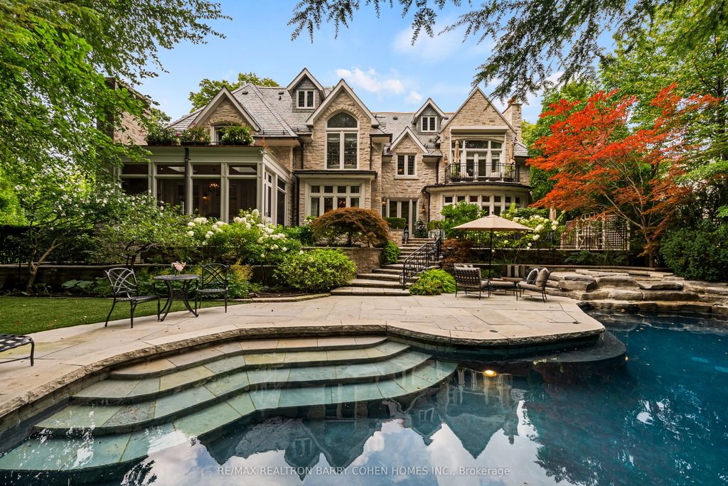 113 Donwoods Drive, Toronto C12