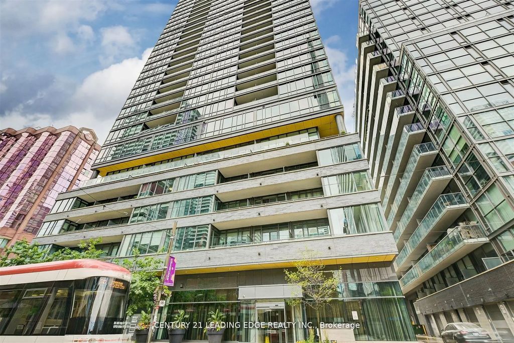 8 Charlotte Street 405, Toronto C01
