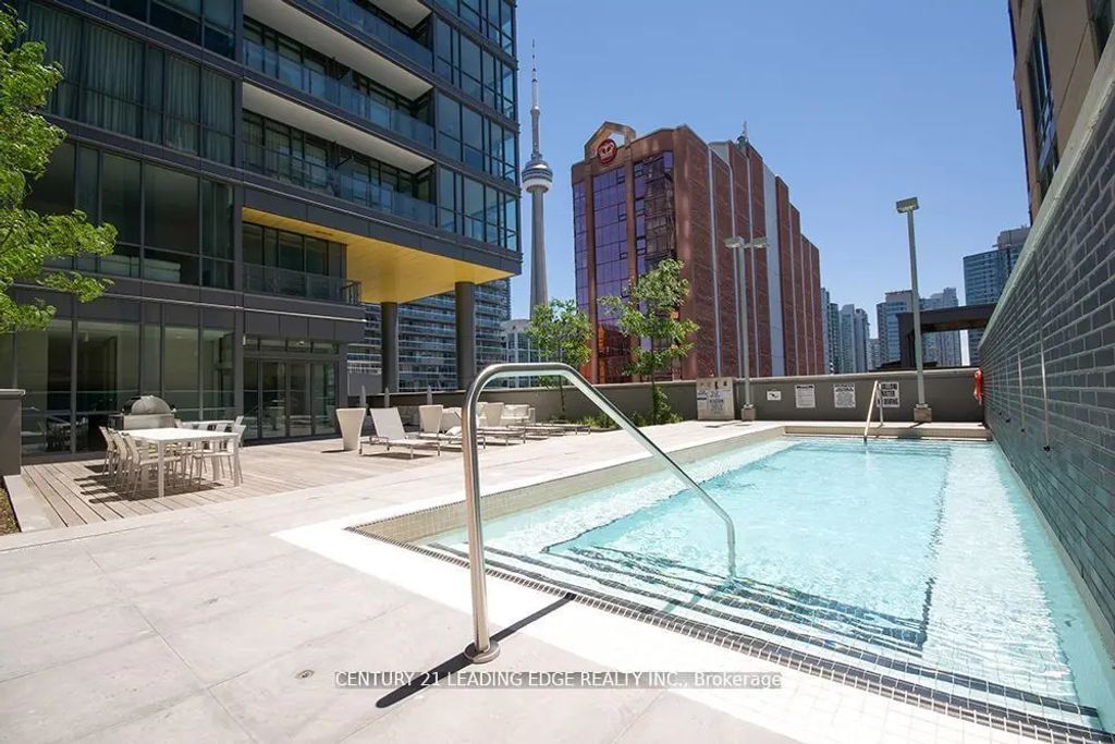 8 Charlotte Street 405, Toronto C01