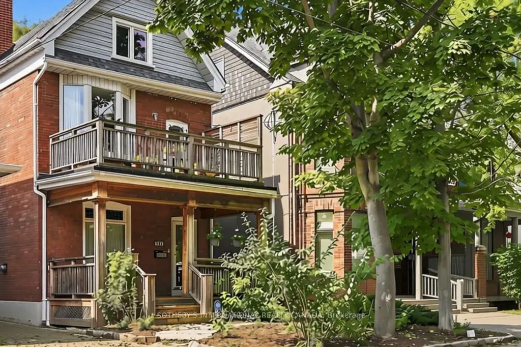 356 Howland Avenue, Toronto C02