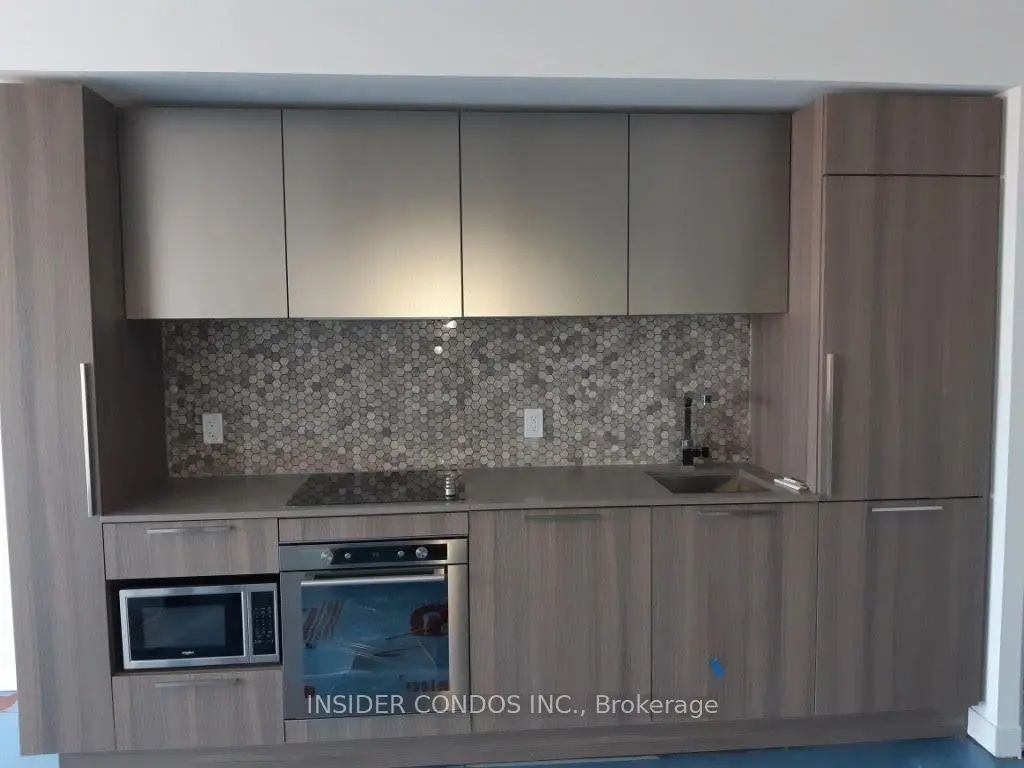 85 Wood Street 4008, Toronto C08