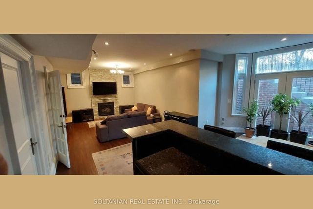 176 Alfred Avenue Bsmt, Toronto C14