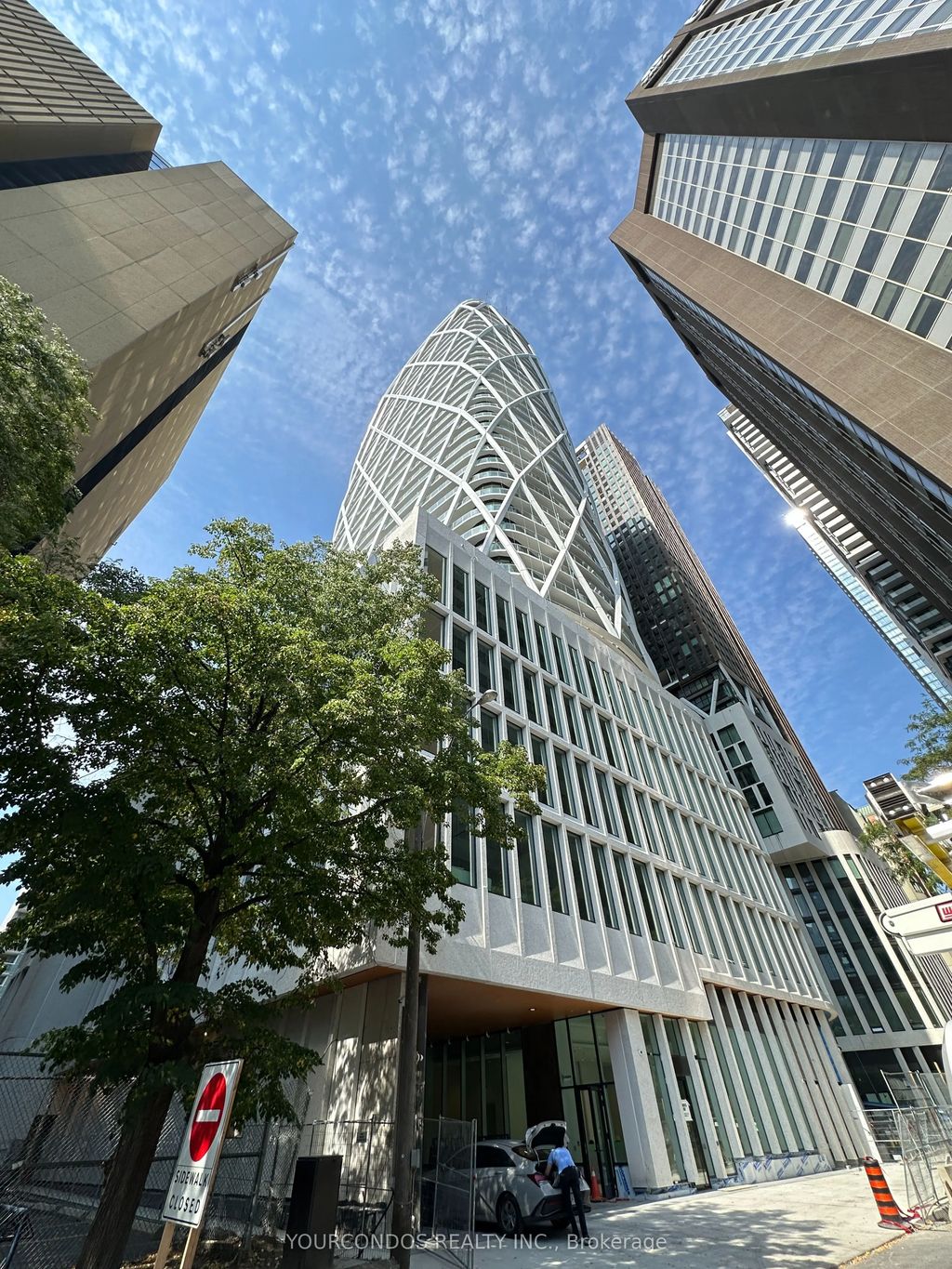 230 Simcoe Street 1728, Toronto C01