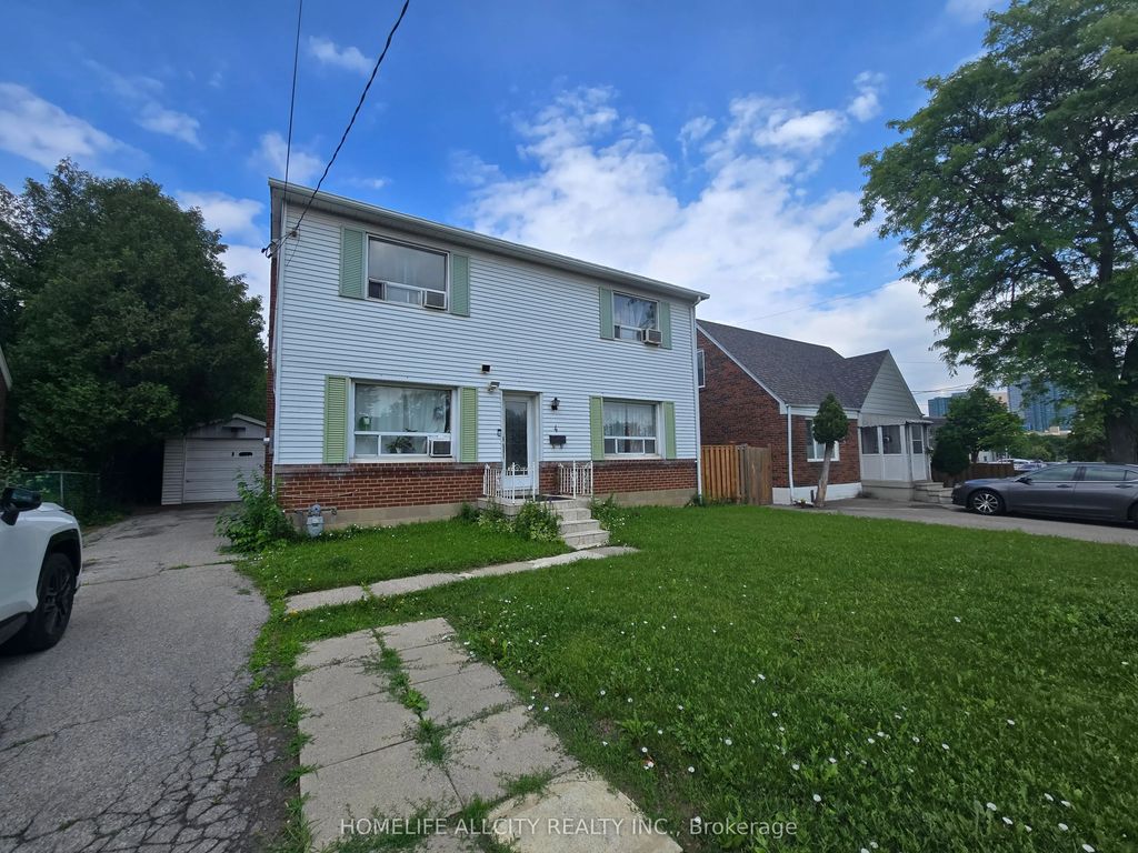 4 Bevdale Road, Toronto C07
