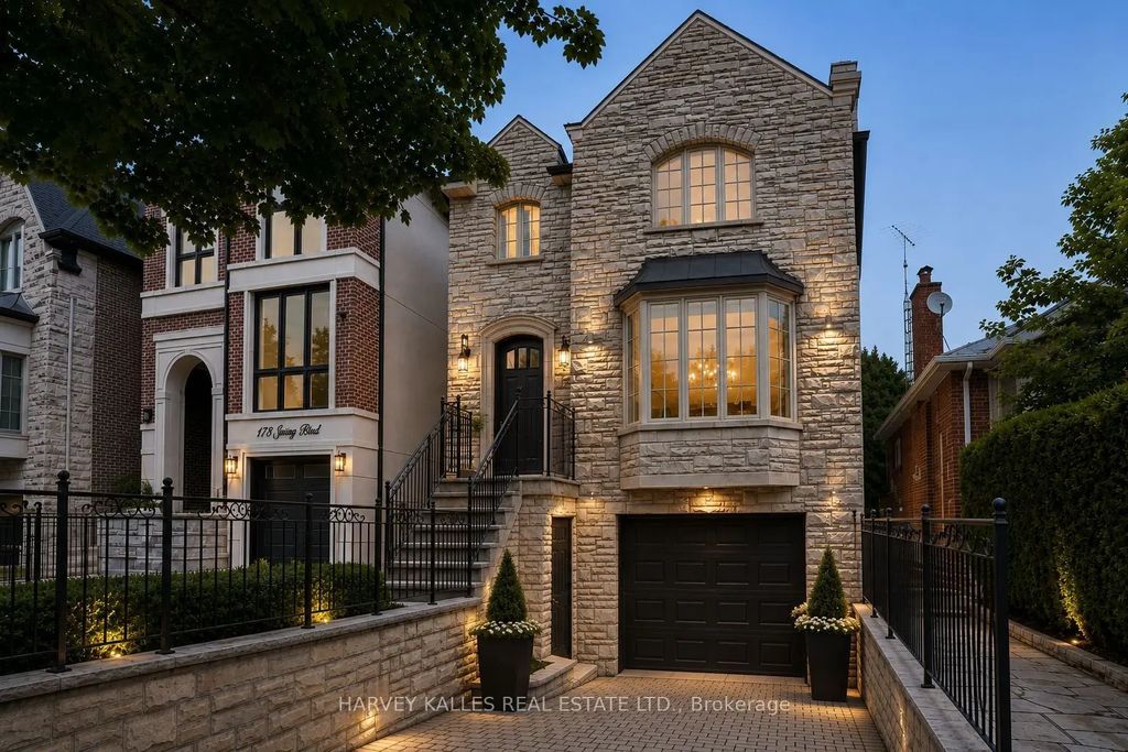 176 Joicey Boulevard, Toronto C04