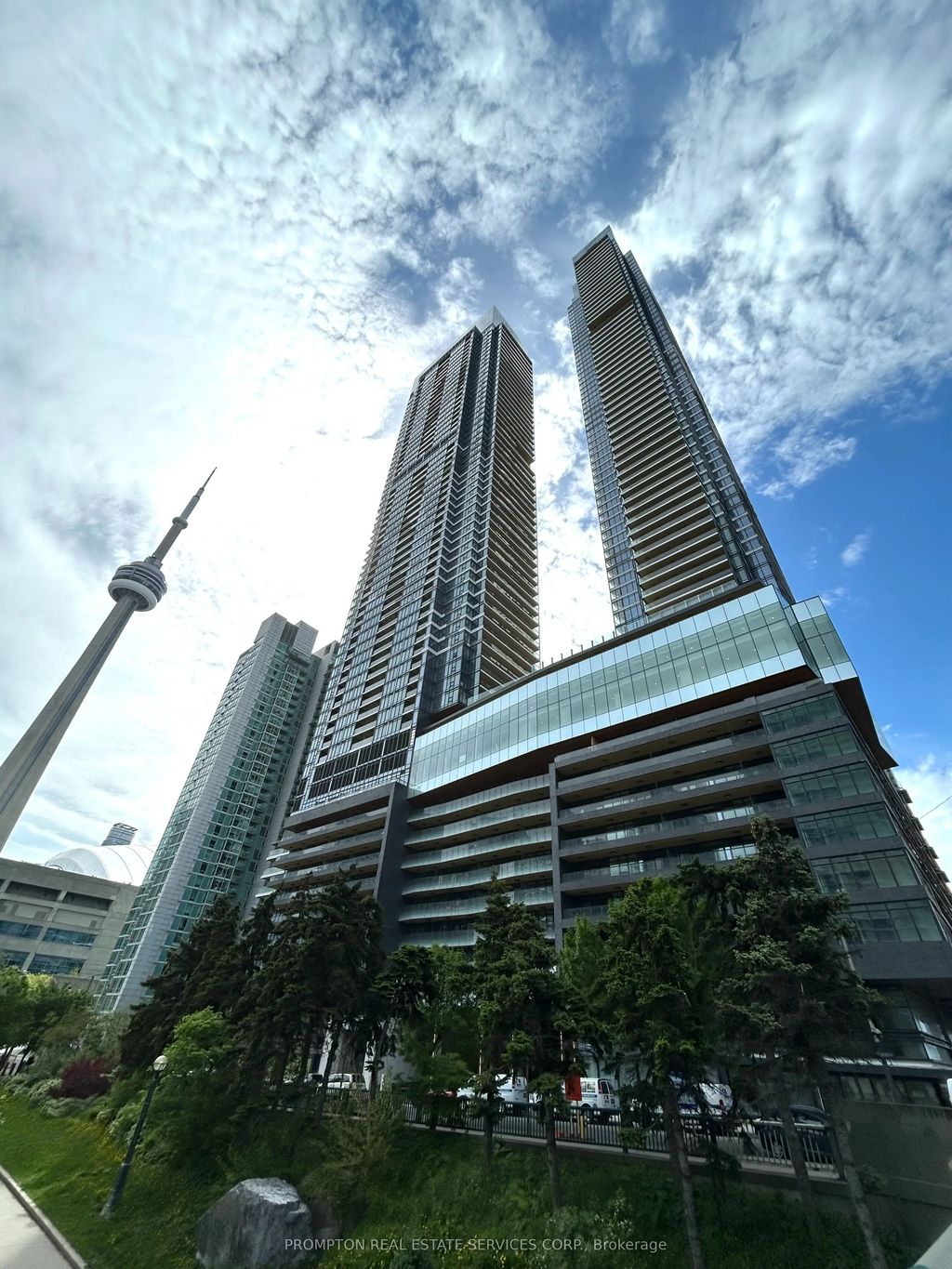 1 Concord Cityplace Way 4008, Toronto C01