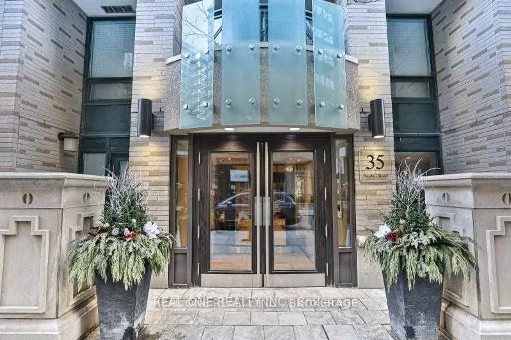 35 Hayden Street 204, Toronto C08