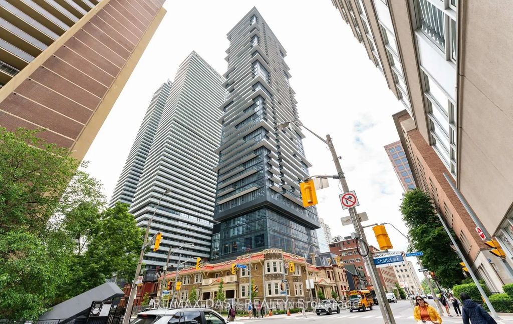 634 Church Street 605, Toronto C08