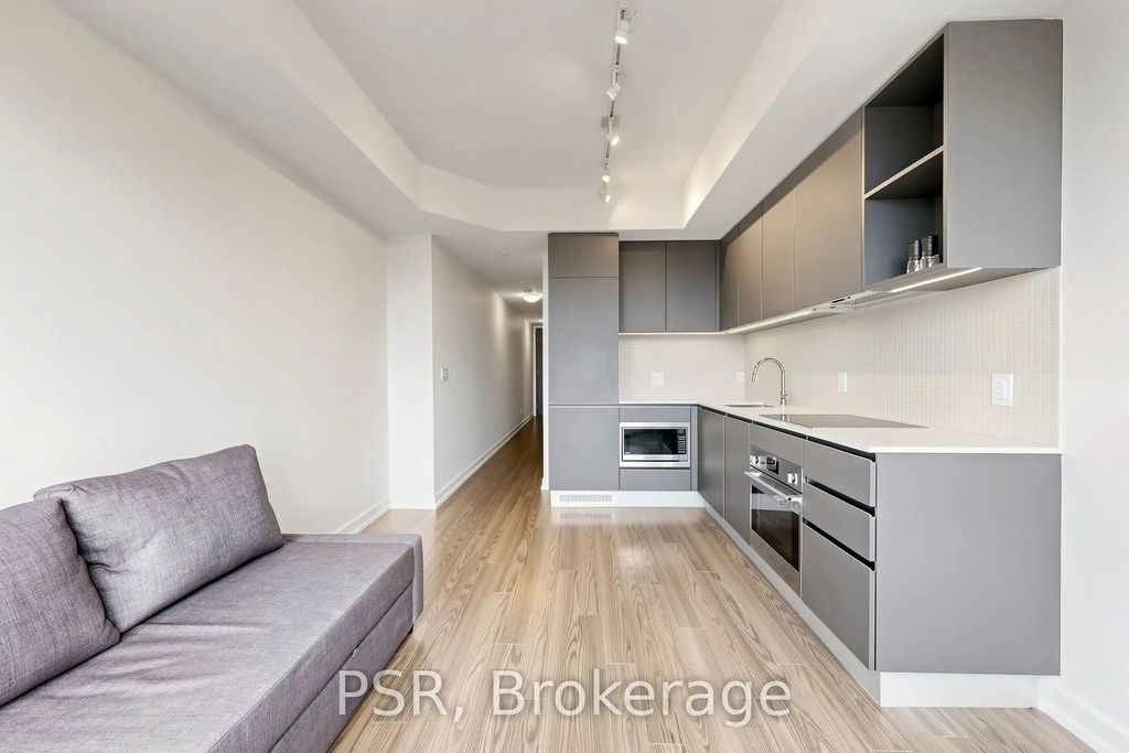 377 Madison Avenue 521, Toronto C02