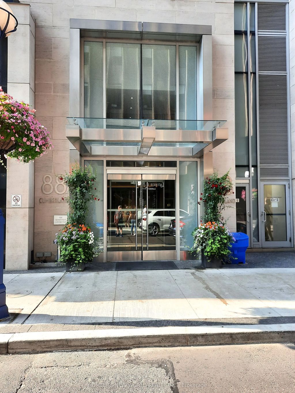 88 Cumberland Street 707, Toronto C02